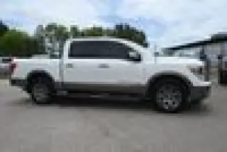 2019 Nissan Titan
