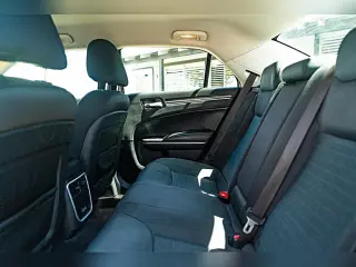 2018 Chrysler 300