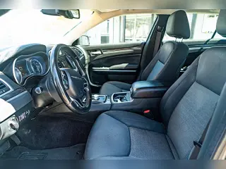 2018 Chrysler 300