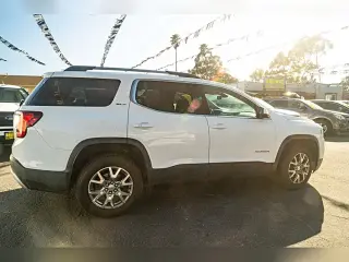 2020 GMC Acadia