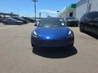 Tesla Model 3 2023 4dr Sedan