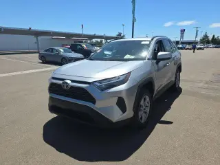 Toyota RAV4 Hybrid 2025 AWD XLE 4dr SUV