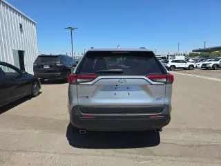 Toyota RAV4 Hybrid 2025 AWD XLE 4dr SUV