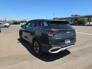 Kia Sportage 2024 LX 4dr SUV
