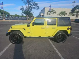 Jeep Wrangler 2023 4x4 Sahara 4xe 4dr SUV
