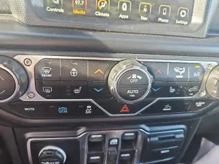 Jeep Wrangler 2023 4x4 Sahara 4xe 4dr SUV