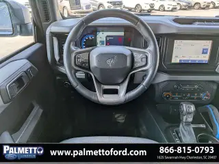 Ford Bronco 2023 4x4 Black Diamond 4dr SUV