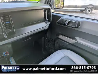 Ford Bronco 2023 4x4 Black Diamond 4dr SUV