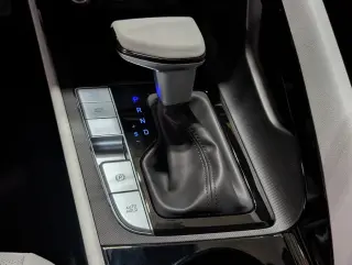 Hyundai ELANTRA Hybrid 2026 Limited 4dr Sedan