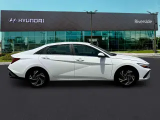 Hyundai ELANTRA 2024 Limited 4dr Sedan