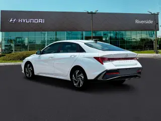Hyundai ELANTRA 2024 Limited 4dr Sedan