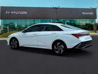 Hyundai ELANTRA 2024 Limited 4dr Sedan