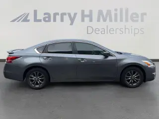 Nissan Altima 2015 2.5 4dr Sedan
