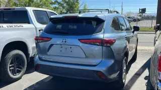 Toyota Highlander Hybrid 2022 AWD LE 4dr SUV