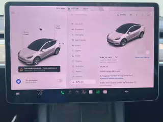Tesla Model Y 2021 AWD Long Range 4dr Crossover