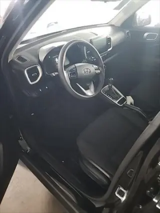 Hyundai VENUE 2025 SE 4dr Crossover
