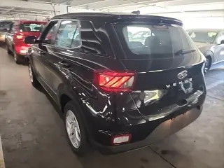 Hyundai VENUE 2025 SE 4dr Crossover