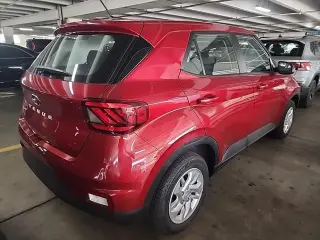 Hyundai VENUE 2025 SE 4dr Crossover