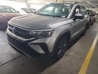 Volkswagen Taos 2023 S 4dr SUV