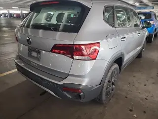 Volkswagen Taos 2023 S 4dr SUV