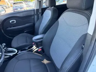 Kia Soul 2018 + 4dr Crossover