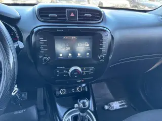 Kia Soul 2018 + 4dr Crossover