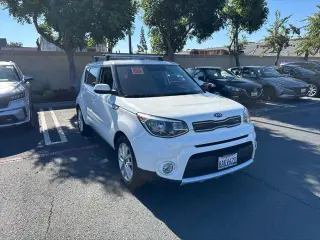 Kia Soul 2018 + 4dr Crossover