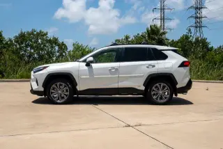 Toyota RAV4 Hybrid 2022 AWD Limited 4dr SUV