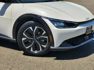 Kia EV6 2024 AWD Wind 4dr Crossover