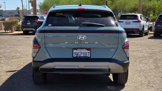 Hyundai KONA 2026 SEL Premium 4dr SUV