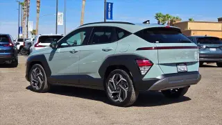 Hyundai KONA 2026 SEL Premium 4dr SUV