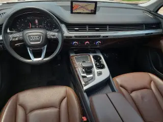 Audi Q7 2019 AWD quattro SE Premium 45 TFSI 4dr SUV