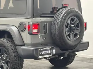 Jeep Wrangler Unlimited 2022 4x4 Willys 4dr SUV