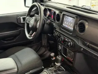 Jeep Wrangler Unlimited 2022 4x4 Willys 4dr SUV