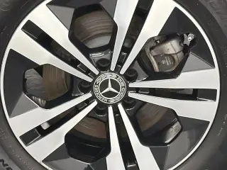 Mercedes-Benz GLA 2025 AWD GLA 250 4MATIC 4dr SUV