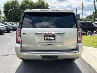 GMC Yukon 2017 4x2 Denali 4dr SUV