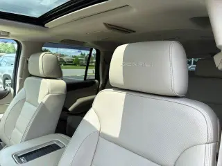 GMC Yukon 2017 4x2 Denali 4dr SUV