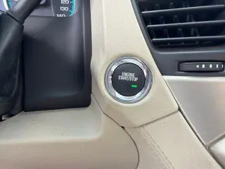 GMC Yukon 2017 4x2 Denali 4dr SUV