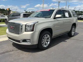 GMC Yukon 2017 4x2 Denali 4dr SUV