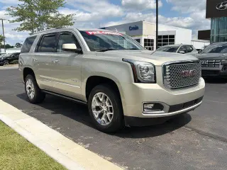 GMC Yukon 2017 4x2 Denali 4dr SUV