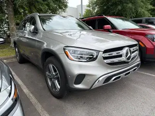 Mercedes-Benz GLC 2022 AWD GLC 300 4MATIC 4dr SUV