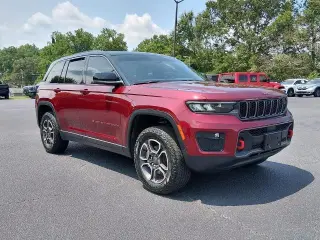 Jeep Grand Cherokee 2022 4x4 Trailhawk 4dr SUV (midyear release)