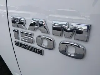 Ram 1500 Classic 2023 4x4 Tradesman 4dr Quad Cab 6.3 ft. SB Pickup