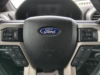 Ford F-150 2017 4x4 King Ranch 4dr SuperCrew 5.5 ft. SB