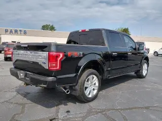 Ford F-150 2017 4x4 King Ranch 4dr SuperCrew 5.5 ft. SB