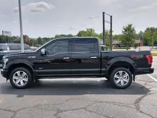 Ford F-150 2017 4x4 King Ranch 4dr SuperCrew 5.5 ft. SB
