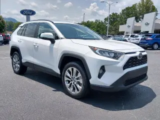 Toyota RAV4 2019 XLE Premium 4dr SUV