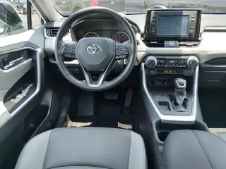 Toyota RAV4 2019 XLE Premium 4dr SUV