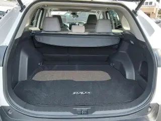 Toyota RAV4 2019 XLE Premium 4dr SUV
