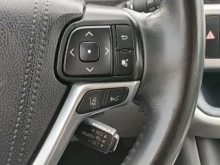 Toyota Highlander 2019 SE 4dr SUV